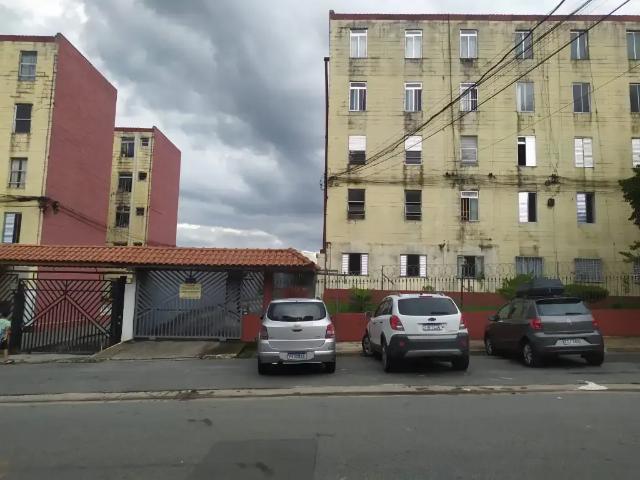 Apartamento para Venda em Carapicuíba/SP Conjunto Habitacional Presidente Castelo Branco 2 Quartos