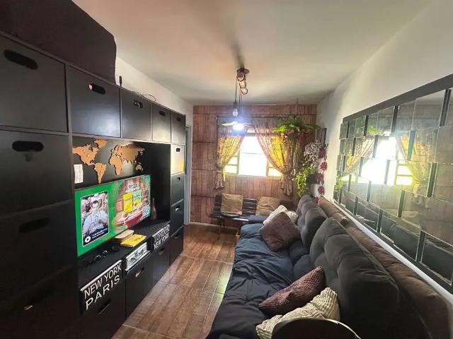 Apartamento para Venda em Carapicuíba/SP Conjunto Habitacional Presidente Castelo Branco 2 Quartos