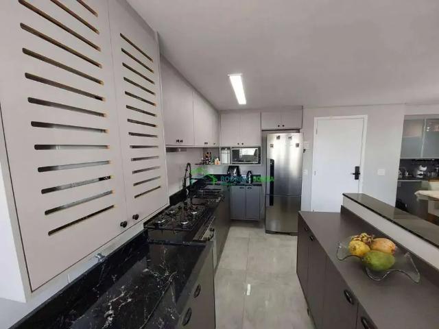 Apartamento para Venda em Carapicuíba/SP Centro 3 Quartos