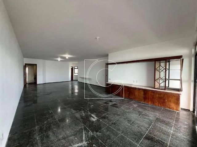 Apartamento para Venda em Caucaia/CE Tabuba 4 Quartos
