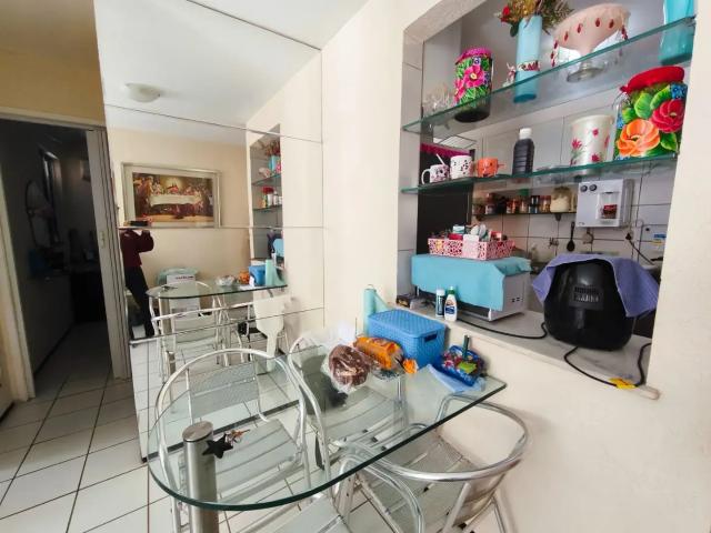 Apartamento para Venda em Caucaia/CE Tabapuã 2 Quartos
