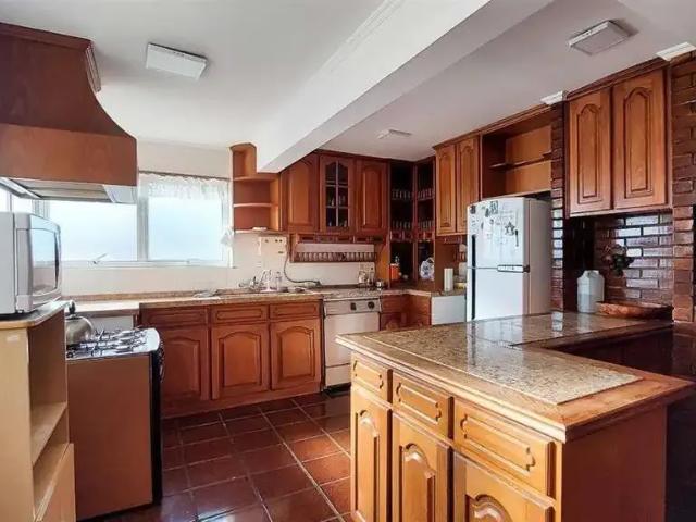 Apartamento para Venda em Caxias do Sul/RS Centro 4 Quartos