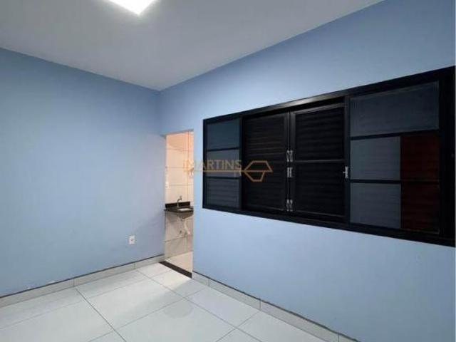 Apartamento para venda em Centro, Araguari