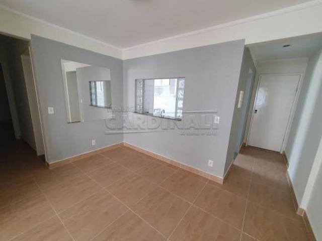 Apartamento para venda em Centro de 54.00m² com 3 Quartos, 1 Suite e 2 Garagens