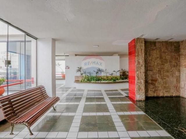 Apartamento para venda em Centro de 60.00m² com 2 Quartos e 11 Garagens