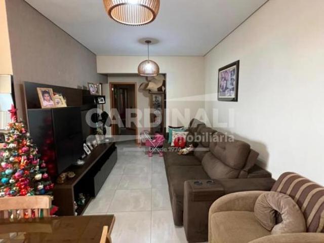 Apartamento para venda em Centro de 103.00m² com 3 Quartos, 1 Suite e 2 Garagens