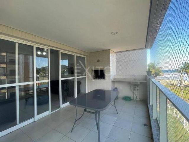 Apartamento para venda em Centro de 130.00m² com 4 Quartos, 2 Suites e 3 Garagens