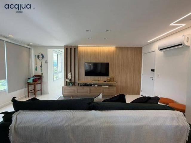 Apartamento para venda em Centro de 134.00m² com 4 Quartos, 4 Suites e 2 Garagens