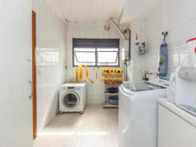 Apartamento para venda em Chácara Santo Antônio com 4 quartos, sendo 2 suítes, 137m²