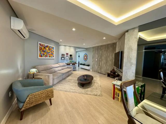 Apartamento para Venda em Chapecó/SC Centro 4 Quartos