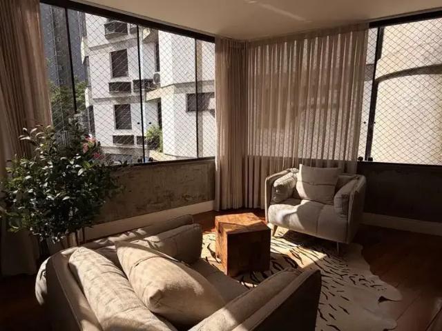 Apartamento para Venda em Chapecó/SC Centro 4 Quartos