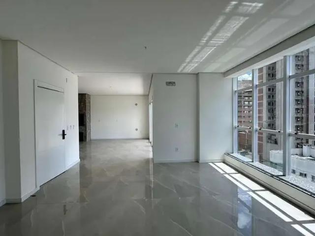 Apartamento para Venda em Chapecó/SC Centro 4 Quartos
