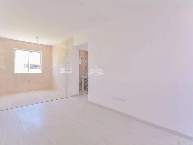 Apartamento para Venda em Colombo/PR Vila Alto da Cruz III 3 Quartos