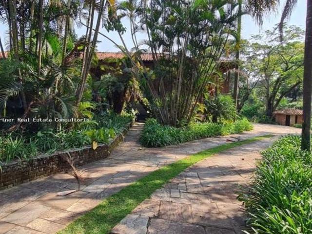 Apartamento para Venda em Cotia, Vila Santo Antônio, 5 dormitórios, 3 suítes, 6 banheiros, 15 vagas