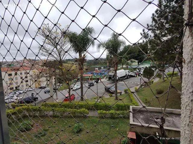 Apartamento para Venda em Cotia/SP Jardim Caiapia 2 Quartos