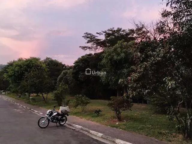Apartamento para Venda em Cotia/SP Outeiro de Passárgada 2 Quartos