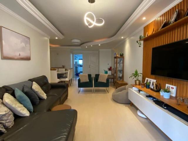 Apartamento para Venda em Criciúma/SC Comerciário 4 Quartos