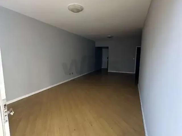 Apartamento para Venda em Criciúma/SC Comerciário 4 Quartos