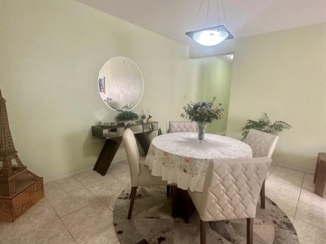 Apartamento para Venda em Criciúma/SC Centro 3 Quartos