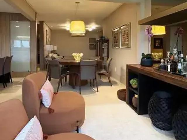 Apartamento para Venda em Criciúma/SC Centro 4 Quartos