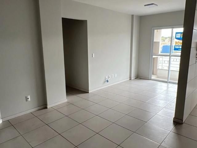 Apartamento para Venda em Criciúma/SC Santa Bárbara 3 Quartos
