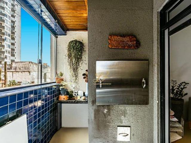 Apartamento para venda em Cristo Rei de 285.00m² com 3 Quartos, 1 Suite e 2 Garagens