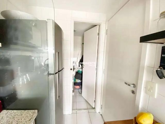 Apartamento para Venda em Duque de Caxias/RJ Jardim Vinte e Cinco de Agosto 2 Quartos