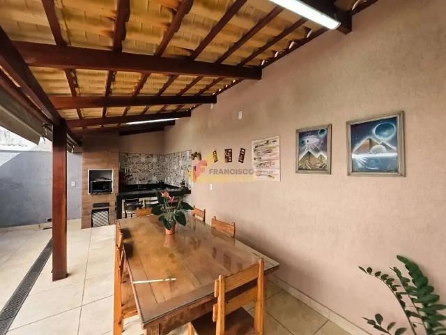 Apartamento para Venda em Divinópolis/MG Centro 3 Quartos