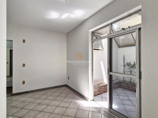 Apartamento para Venda em Divinópolis/MG Centro 3 Quartos