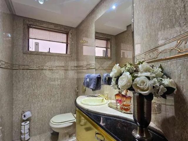 Apartamento para Venda em Divinópolis/MG Centro 4 Quartos