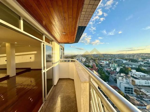 Apartamento para Venda em Divinópolis/MG Centro 4 Quartos