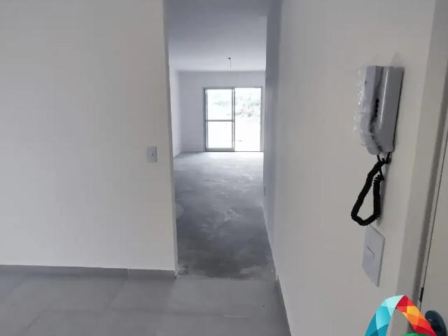 Apartamento para Venda em Embu das Artes/SP Vila Bonfim 4 Quartos
