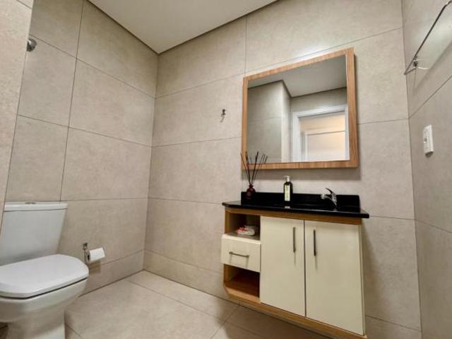Apartamento para Venda em Erechim, Centro, 2 dormitórios, 1 suíte, 2 banheiros, 1 vaga