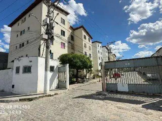 Apartamento para Venda em Feira de Santana/BA Tomba 2 Quartos