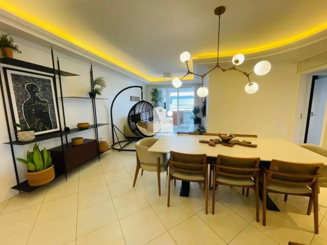 Apartamento para Venda em Florianópolis/SC Trindade 4 Quartos