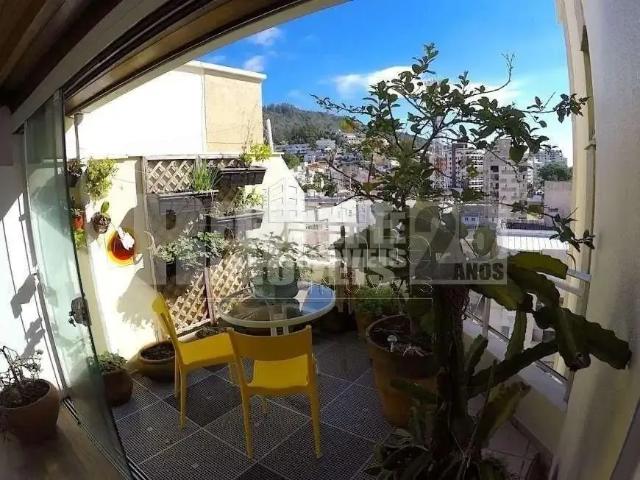 Apartamento para Venda em Florianópolis/SC Trindade 5 Quartos