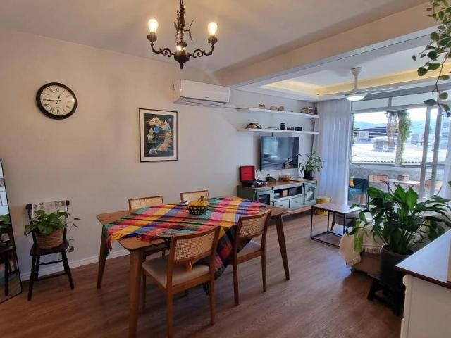 Apartamento para Venda em Florianópolis/SC Trindade 3 Quartos