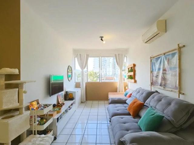 Apartamento para Venda em Florianópolis/SC Agronômica 2 Quartos