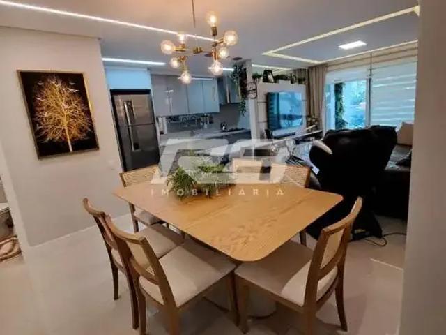 Apartamento para Venda em Florianópolis/SC Beira Mar 2 Quartos