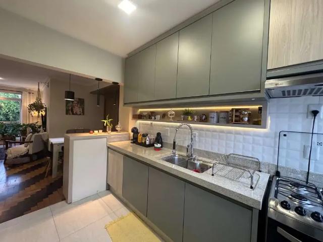 Apartamento para Venda em Florianópolis/SC Bom Abrigo 4 Quartos