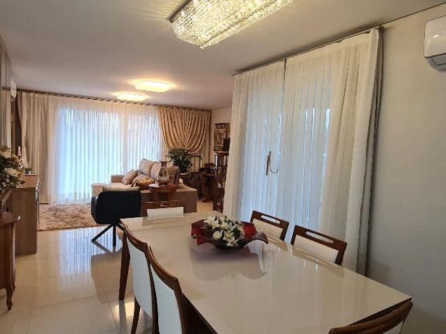 Apartamento para Venda em Florianópolis/SC Canto 3 Quartos
