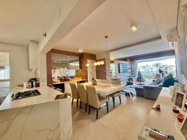 Apartamento para Venda em Florianópolis/SC Canto 3 Quartos