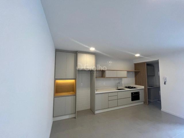 Apartamento para Venda em Florianópolis/SC Cacupé 2 Quartos