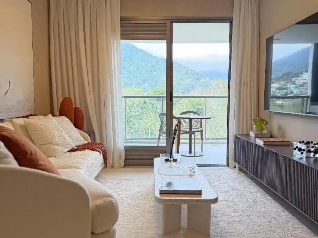 Apartamento para Venda em Florianópolis/SC Cacupé 2 Quartos