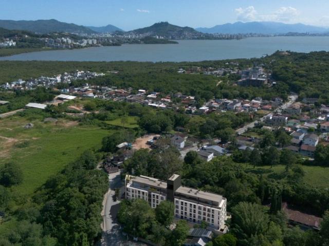 Apartamento para Venda em Florianópolis/SC Cacupé 2 Quartos