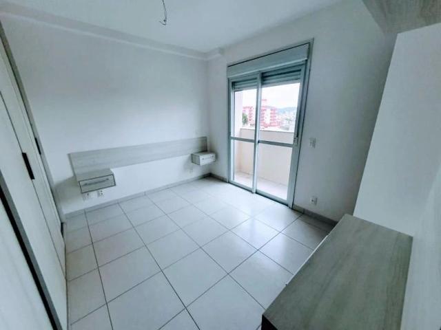 Apartamento para Venda em Florianópolis/SC Capoeiras 3 Quartos