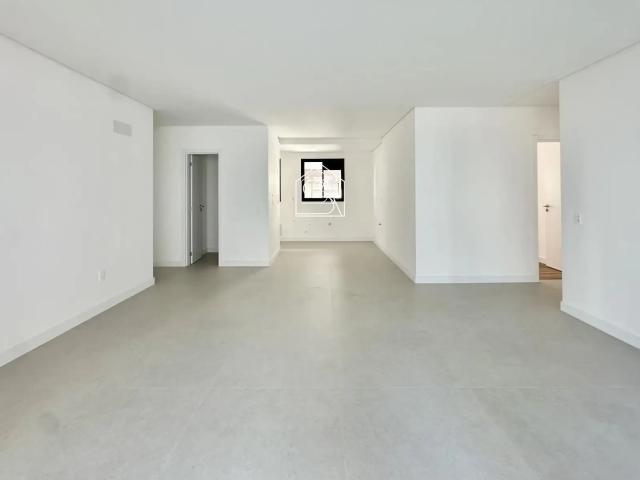 Apartamento para Venda em Florianópolis/SC Centro 3 Quartos