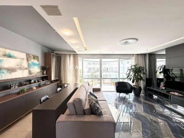 Apartamento para Venda em Florianópolis/SC Centro 3 Quartos