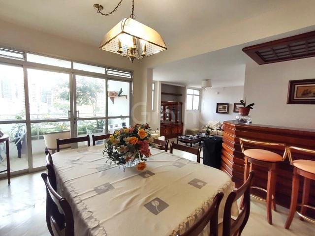 Apartamento para Venda em Florianópolis/SC Centro 4 Quartos