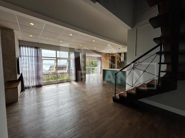 Apartamento para Venda em Florianópolis/SC Centro 4 Quartos